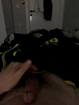 Erenn34 online show from September 28, 2025, 12:05 am