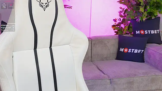 Britney054 online show from December 22, 2024, 3:44 am