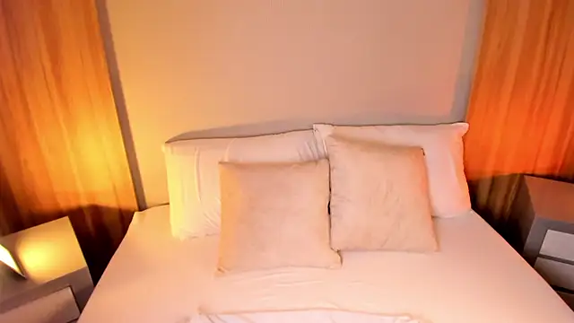 nicky peyton online show from January 13, 2026, 3:23 am