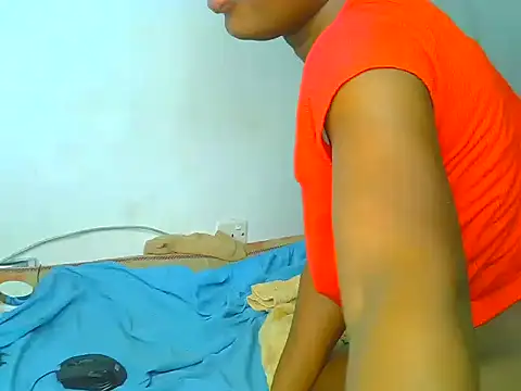 Snapshot of ebonyangie chatting on February 16, 2026, 9:05 am ebonyangie online show from February 16, 2026, 9:05 am