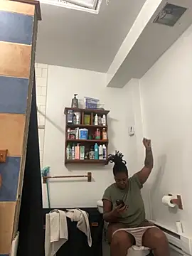 Goddess Nafeesha online show from November 5, 2025, 5:46 pm