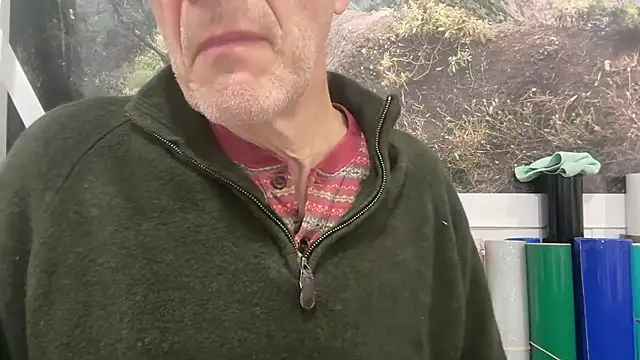 Snapshot of tauromolo chatting on January 11, 2026, 12:48 am tauromolo online show from January 11, 2026, 12:48 am