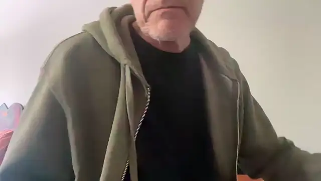 tauromolo online show from April 26, 2026, 8:50 pm