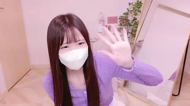 Sayuringo  online show from March 16, 2025, 9:05 am