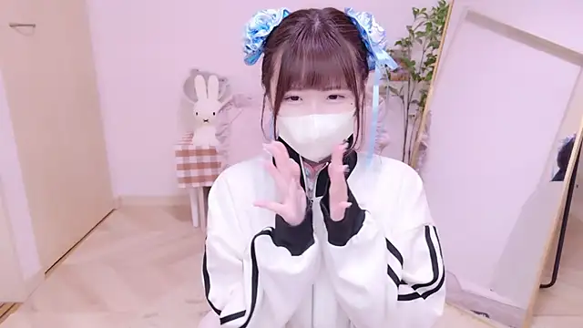 Sayuringo  online show from March 19, 2025, 3:40 pm