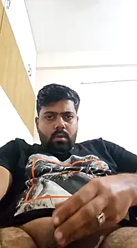 Hornie small Dick01 online show from January 2, 2025, 5:50 pm