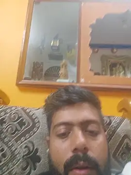 Hornie small Dick01 online show from December 1, 2025, 4:23 pm