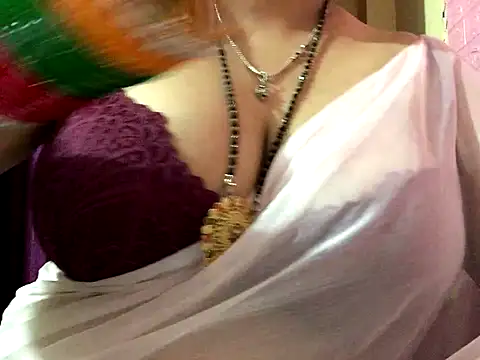 Desi bhabhiii online show from December 4, 2025, 5:17 am