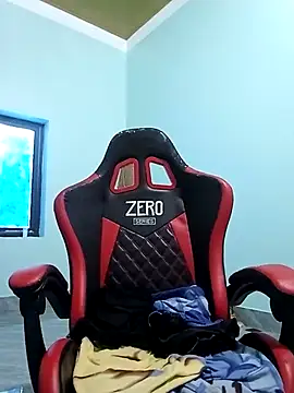 Lonalysexy online show from March 25, 2026, 7:14 am