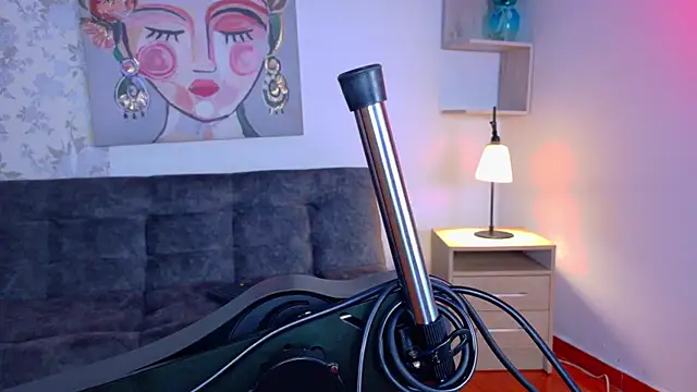 Snapshot of taty_miller chatting on November 10, 2025, 8:19 pm taty miller online show from November 10, 2025, 8:19 pm