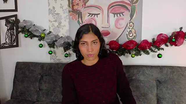 Snapshot of taty_miller chatting on November 28, 2025, 8:22 pm taty miller online show from November 28, 2025, 8:22 pm