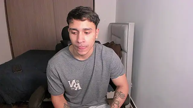 Snapshot of JayMarcos_ chatting on December 26, 2024, 2:01 am JayMarcos  online show from December 26, 2024, 2:01 am