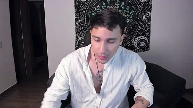 Snapshot of JayMarcos_ chatting on February 1, 2025, 1:55 am JayMarcos  online show from February 1, 2025, 1:55 am