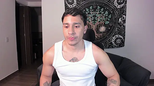 Snapshot of JayMarcos_ chatting on February 12, 2025, 4:23 am JayMarcos  online show from February 12, 2025, 4:23 am