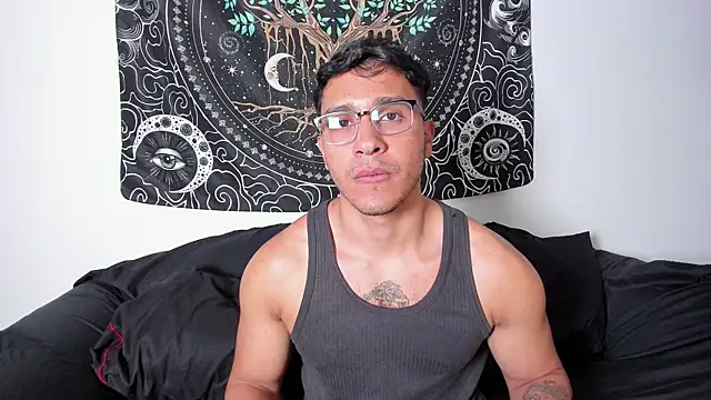 Snapshot of JayMarcos_ chatting on October 13, 2025, 4:23 am JayMarcos  online show from October 13, 2025, 4:23 am