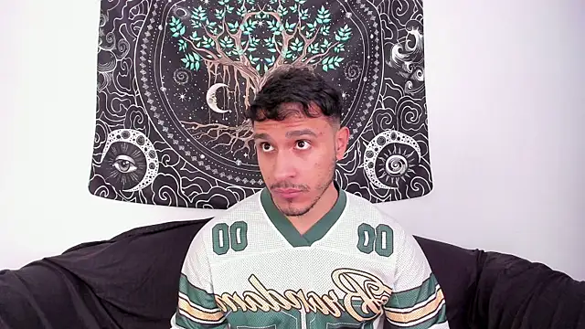 JayMarcos  online show from October 30, 2025, 1:01 pm