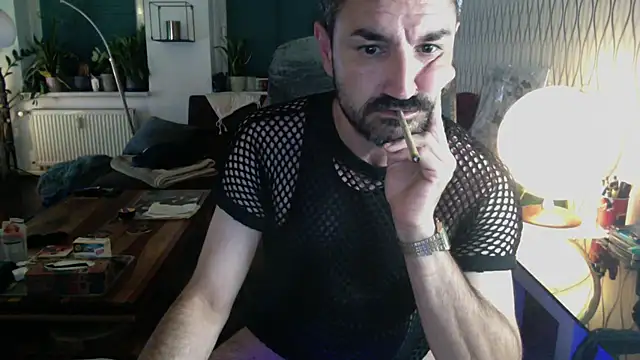 tomz0819 online show from July 9, 2026, 1:09 am