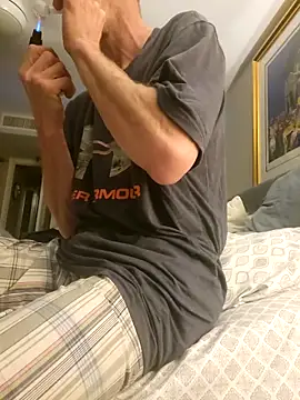 Snapshot of BigDDave6979 chatting on March 8, 2025, 5:54 pm BigDDave6979 online show from March 8, 2025, 5:54 pm