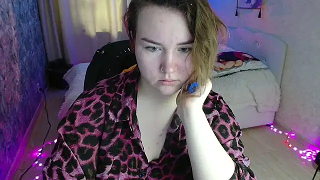 Snapshot of Jenny_Fox chatting on May 8, 2026, 4:40 am Jenny Fox online show from May 8, 2026, 4:40 am