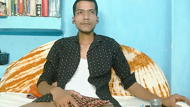 Snapshot of Alex_Suman25 chatting on March 13, 2026, 1:51 pm Alex Suman25 online show from March 13, 2026, 1:51 pm