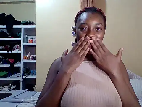 Snapshot of Zara_Twilight chatting on December 3, 2025, 12:07 am Zara Twilight online show from December 3, 2025, 12:07 am