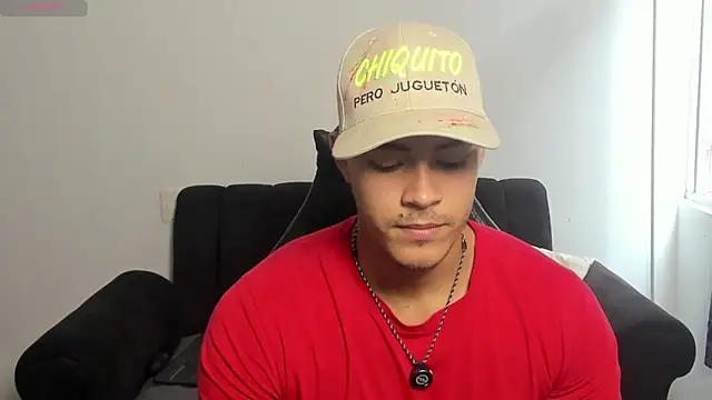Snapshot of Iamdylan777 chatting on March 19, 2026, 12:31 pm Iamdylan777 online show from March 19, 2026, 12:31 pm