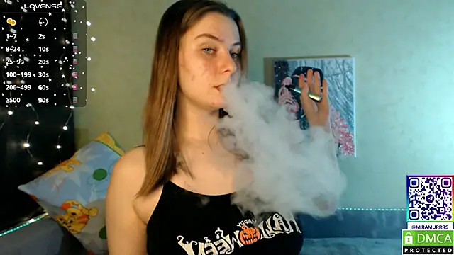 Snapshot of MurrrWorren chatting on December 5, 2025, 12:47 pm MurrrWorren online show from December 5, 2025, 12:47 pm