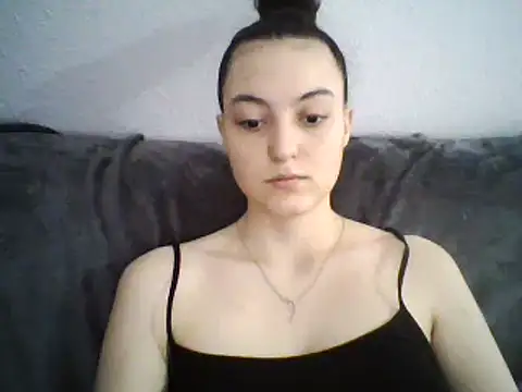 Lisa Tylor online show from December 7, 2024, 9:06 am