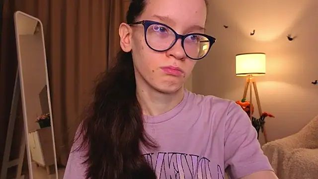 Snapshot of BettyBrowni chatting on November 29, 2025, 4:10 pm BettyBrowni online show from November 29, 2025, 4:10 pm