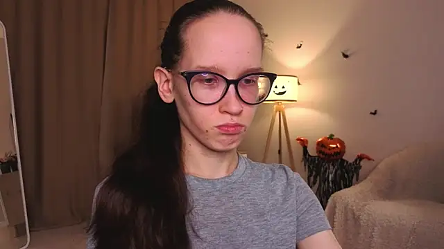 Snapshot of BettyBrowni chatting on December 2, 2025, 4:13 pm BettyBrowni online show from December 2, 2025, 4:13 pm