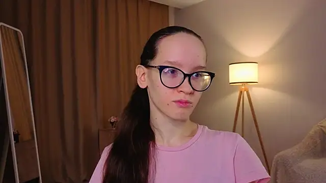 BettyBrowni online show from January 15, 2026, 4:11 pm