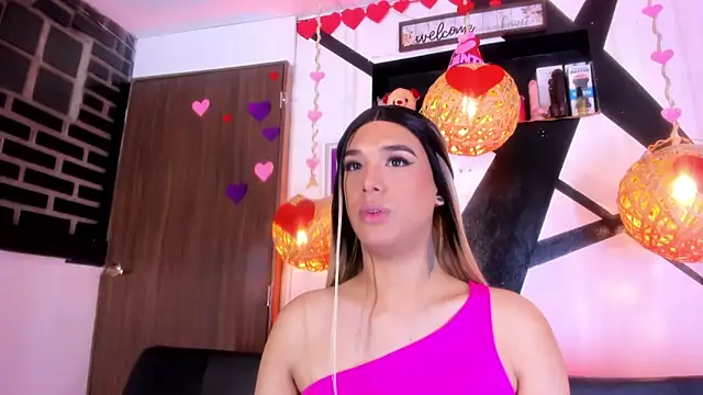 victoria aleia  online show from February 14, 2026, 11:23 pm