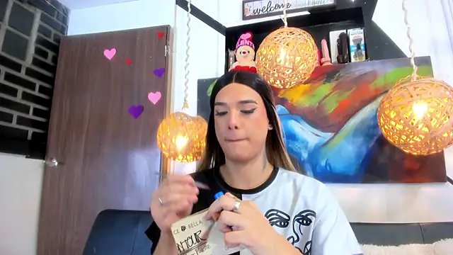 victoria aleia  online show from February 21, 2026, 12:33 am