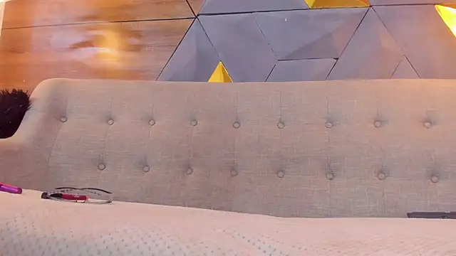 Snapshot of sarah_banks1 chatting on January 17, 2025, 7:05 pm sarah banks1 online show from January 17, 2025, 7:05 pm