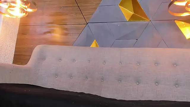 Snapshot of sarah_banks1 chatting on January 22, 2025, 7:03 pm sarah banks1 online show from January 22, 2025, 7:03 pm