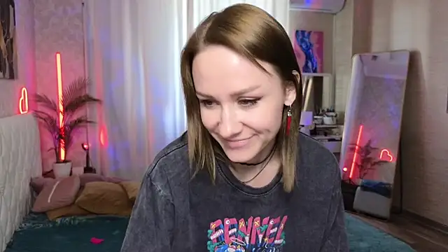 VeronicaRoss online show from February 24, 2025, 8:17 am