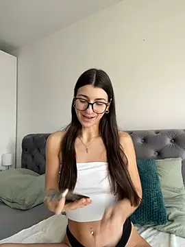 Wildberry  online show from January 11, 2026, 2:33 pm