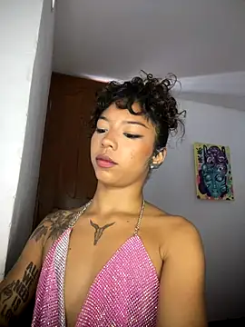 abby dove17 online show from December 16, 2025, 2:00 pm