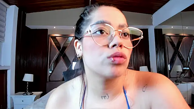 Snapshot of Melisa_Soto chatting on April 21, 2026, 1:42 am Melisa Soto online show from April 21, 2026, 1:42 am