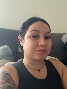 Snapshot of Pretty_Isadora chatting on May 31, 2026, 7:37 pm Pretty Isadora online show from May 31, 2026, 7:37 pm