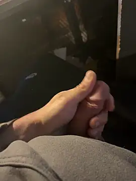 joeycbigcock online show from December 2, 2024, 5:37 pm