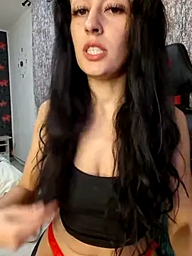 loryyy sexyyy online show from November 14, 2025, 8:07 pm