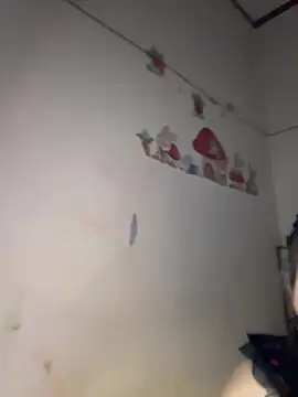 Snapshot of --Lyly-- chatting on February 9, 2026, 7:01 am --Lyly-- online show from February 9, 2026, 7:01 am