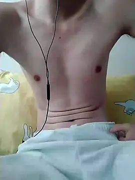 Snapshot of YAY-1 chatting on December 5, 2024, 2:20 am YAY-1 online show from December 5, 2024, 2:20 am