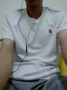 Snapshot of YAY-1 chatting on January 1, 2025, 12:22 pm YAY-1 online show from January 1, 2025, 12:22 pm