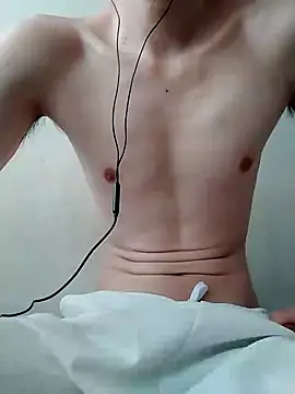 Snapshot of YAY-1 chatting on January 13, 2025, 5:55 am YAY-1 online show from January 13, 2025, 5:55 am