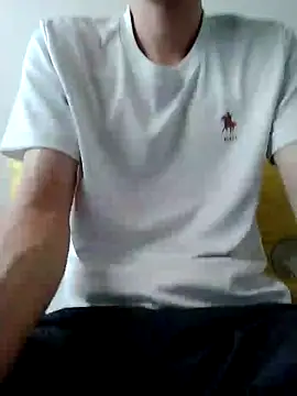 Snapshot of YAY-1 chatting on January 16, 2025, 2:41 am YAY-1 online show from January 16, 2025, 2:41 am