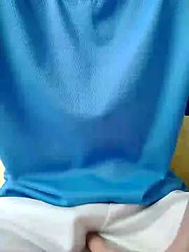 Snapshot of YAY-1 chatting on January 19, 2025, 2:36 am YAY-1 online show from January 19, 2025, 2:36 am