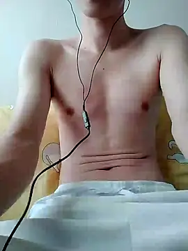 Snapshot of YAY-1 chatting on January 22, 2025, 2:48 am YAY-1 online show from January 22, 2025, 2:48 am