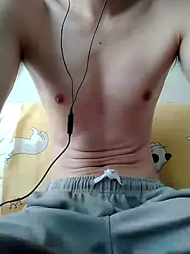 Snapshot of YAY-1 chatting on February 7, 2025, 3:01 am YAY-1 online show from February 7, 2025, 3:01 am